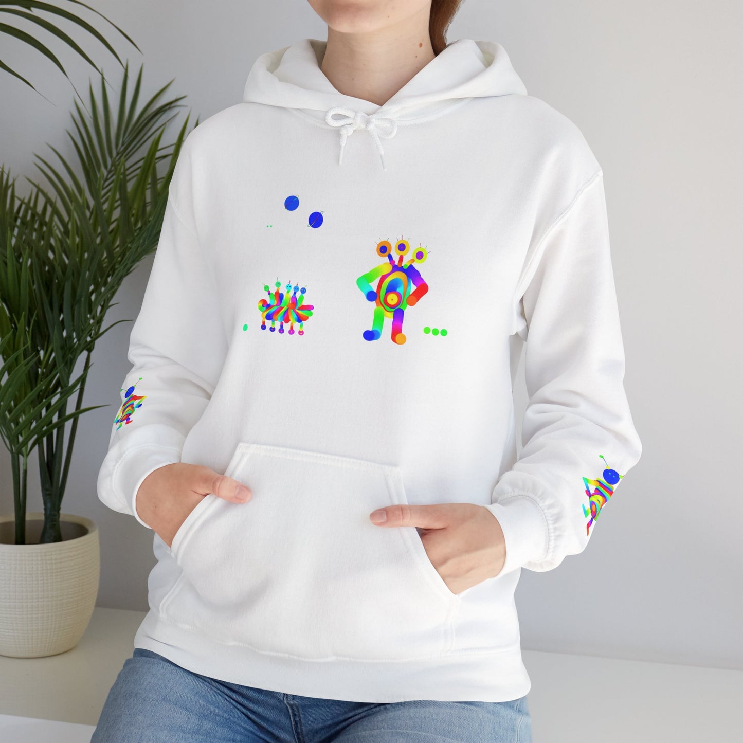 3 Headed Martian / Unisex Heavy Blend™ Hooded Sweatshirt